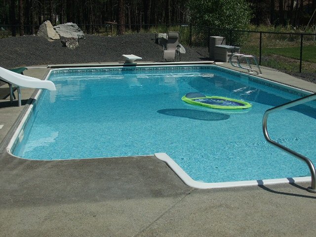 Aqua Fun Pools Sign